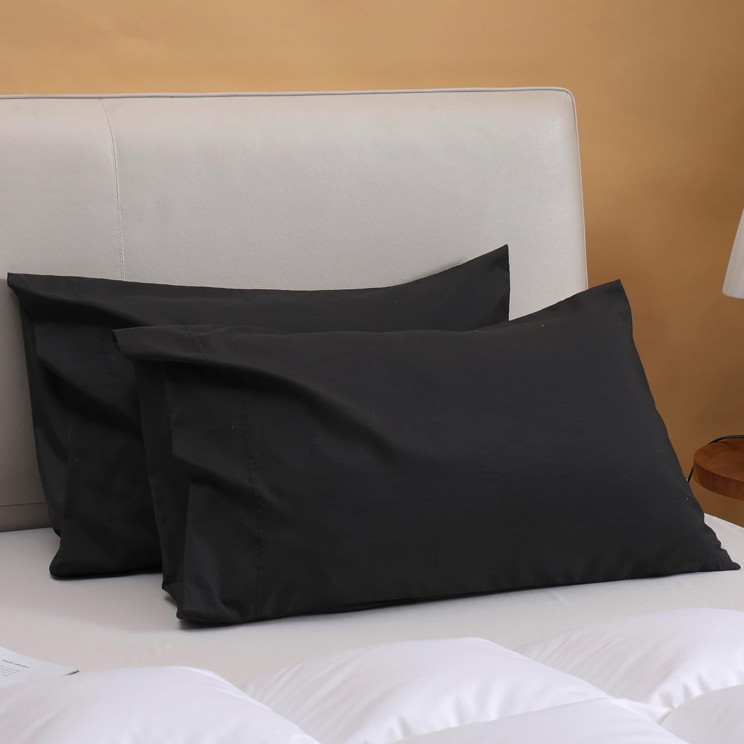 Pillow Cases Queen Size Set of 2, Brushed Microfiber Pillowcases 2 Pack with Envelope Closure, Super Soft Breathable Pillowcase（Black, 20x30 Inch）