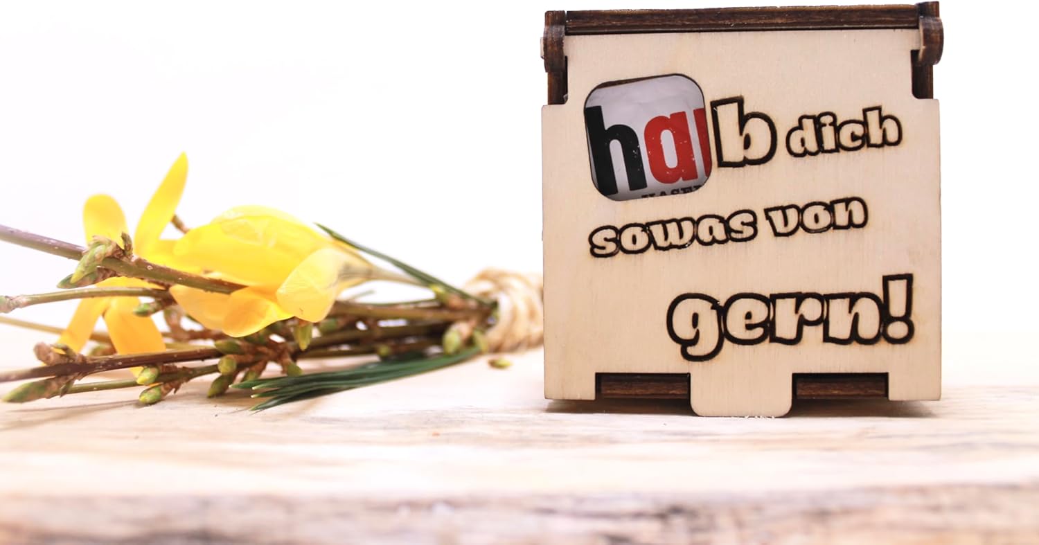 Hab dich sowas von gern! Wooden box including Hanuta - gift idea for wife, husband, girlfriend, small gift for Easter, birthday, anniversary, just because