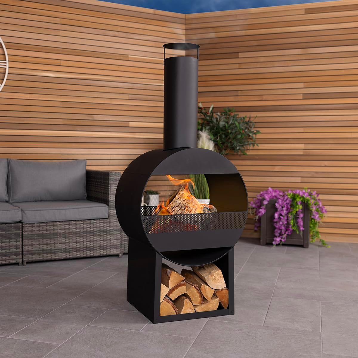 CHARLES BENTLEY 129cm Outdoor, Garden, Patio, Black Powder Coated Steel Modern Patio Heater, Chimenea, Wood And Charcoal Burner, With Poker, Log Storage, Contemporary Design, In Black (129x55x40cm)