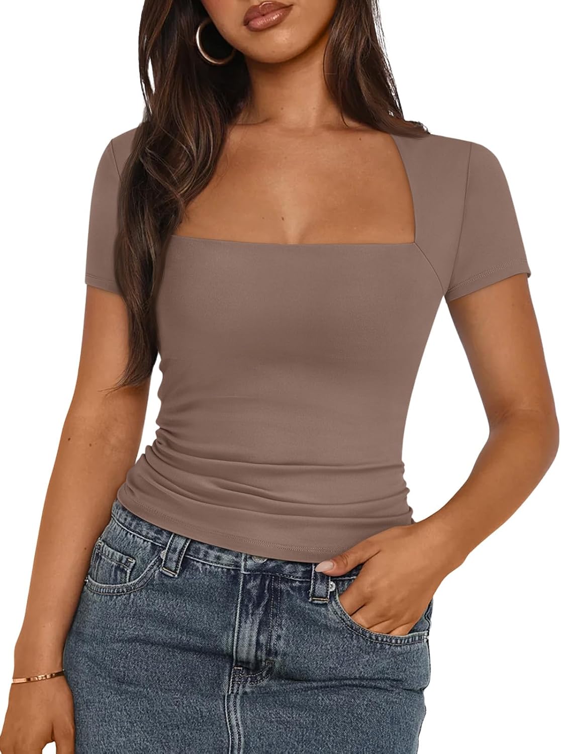 Trendy Queen Women's Square Neck Tops Short Sleeve Shirts Going Out Tops 2024