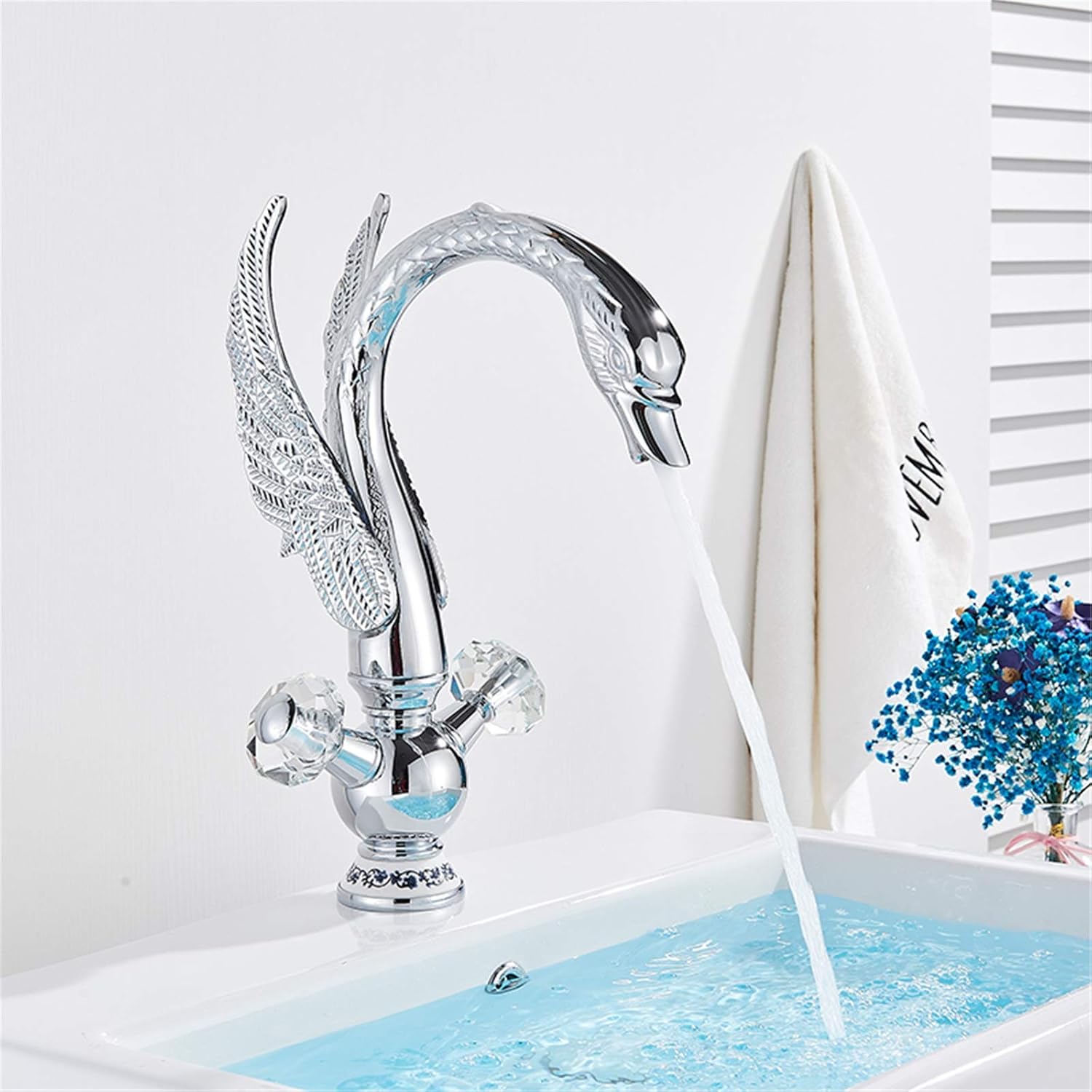 Luxury Basin Faucet Golden Swan Shape Bathroom Faucet Soild Brass Deck Mount Hot and Cold Water Dual Handle Mixer Tap,Golden(Chrome)