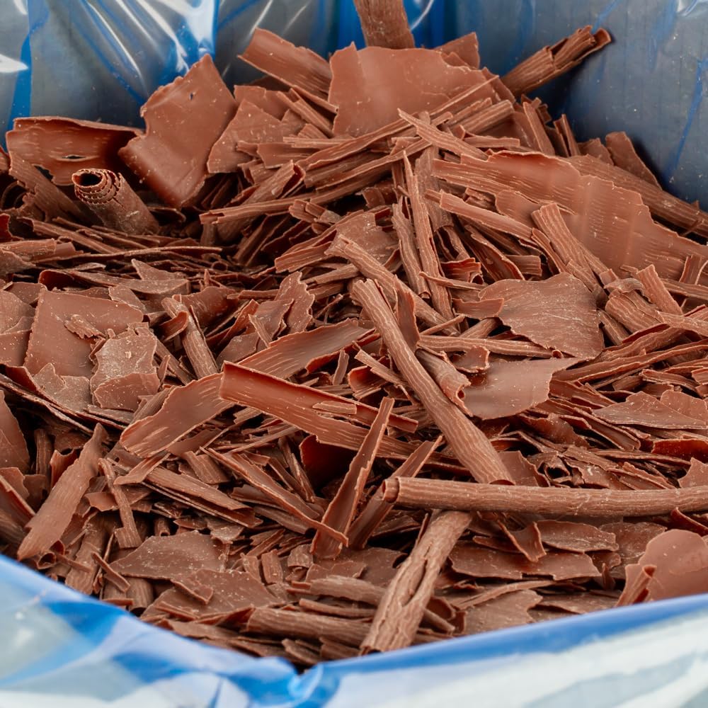 Favorich Milk Chocolate Shavings 2.5kg – 36% Cocoa Dessert Decoration