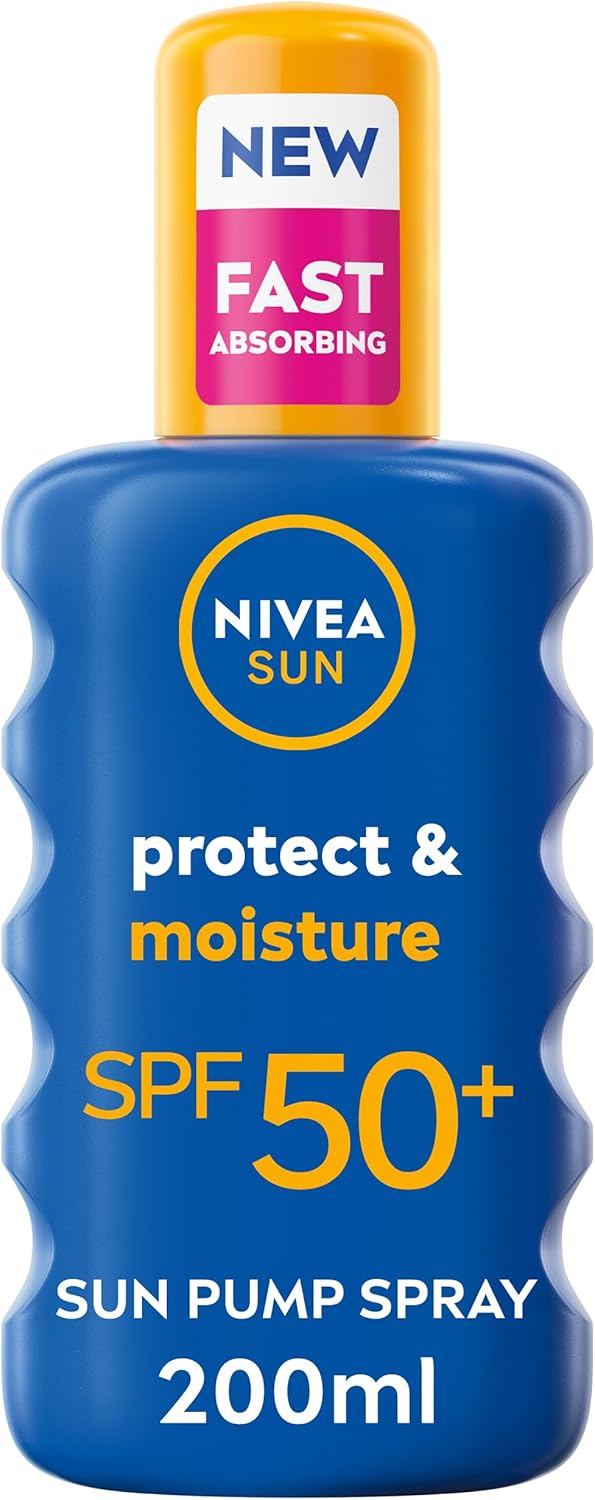 NIVEA SUN Protect & Moisture Sun Spray SPF 50+ (200ml), Moisturising Suncream Spray with Vitamin C and Hyaluron, Immediate UVA/UVB Protection, Fast-Absorbing No White Cast Formula