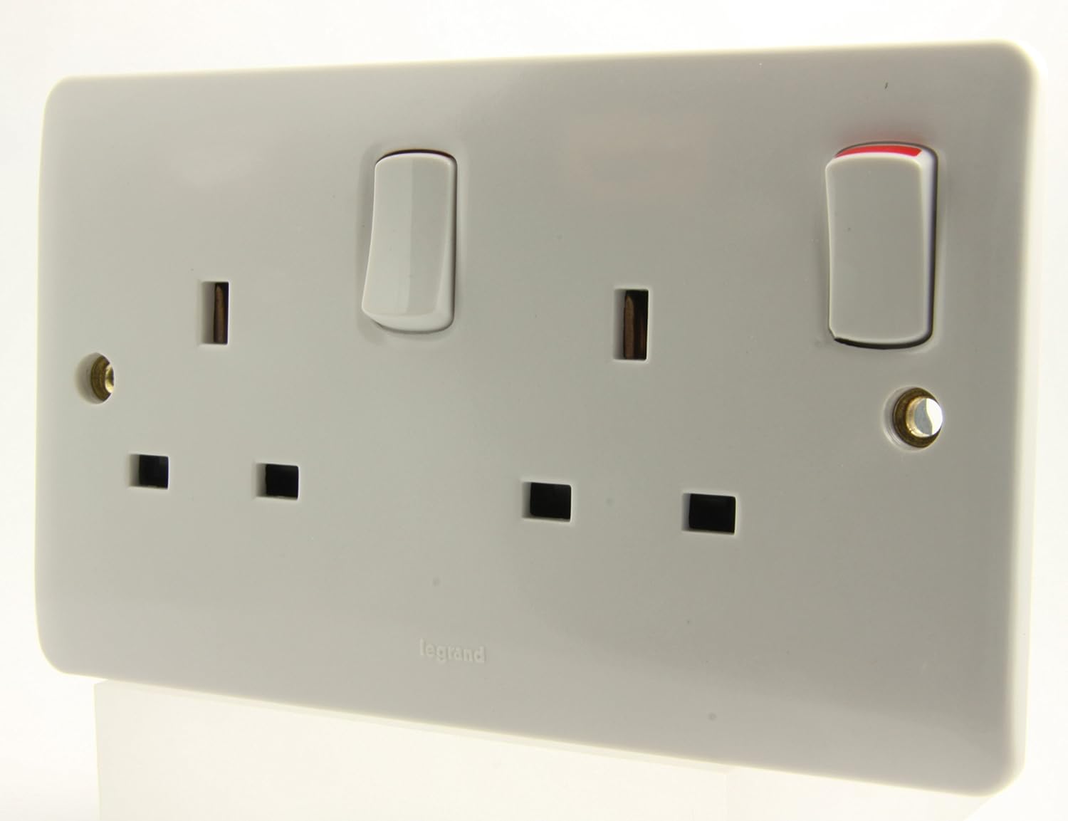 Legrand Synergy 7300 70-13a 2 Gang Switched Socket