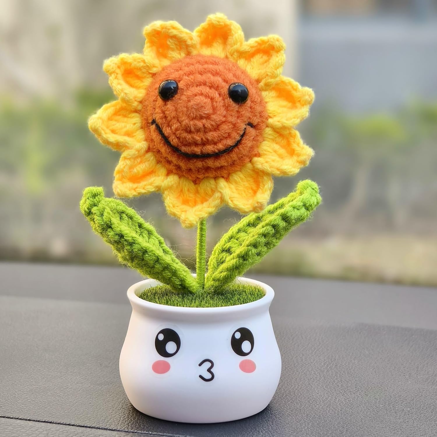 Levvohd Crochet Sunflower Gifts for Women, Artificial Sun Flower for Office Desk Car Dashboard Decor, for Women Birthday (1 Sunflower - M)