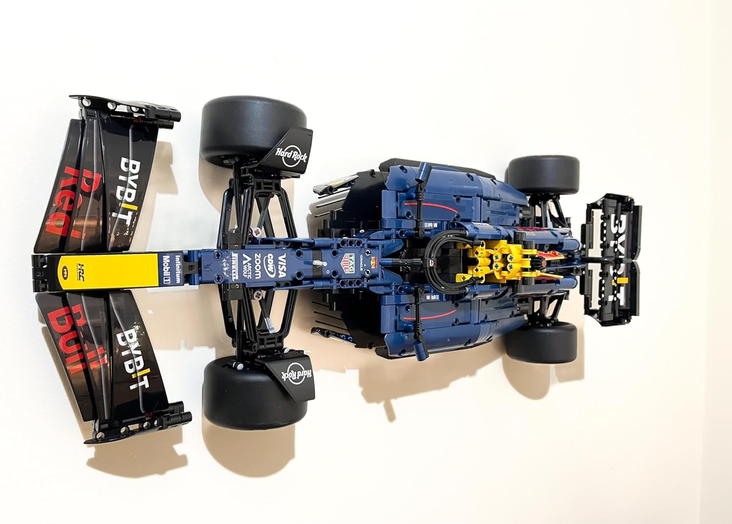 3Dudes & Dad Horizontal Wall Mount Display Bracket compatible with LEGO® Technic Oracle Red Bull Racing RB20 F1 Car - Custom Designed Storage Hook for Set 42206 - Supplied With Mounting Hardware