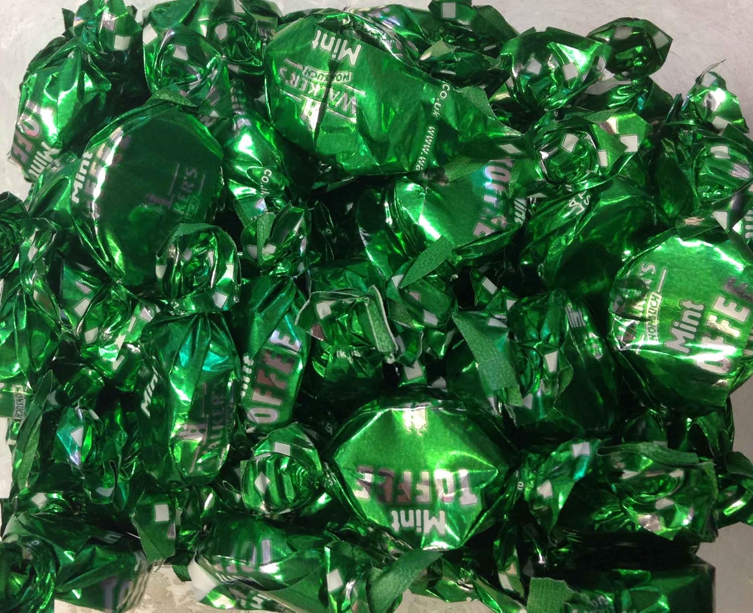 Walkers Mint Toffees, 500 g