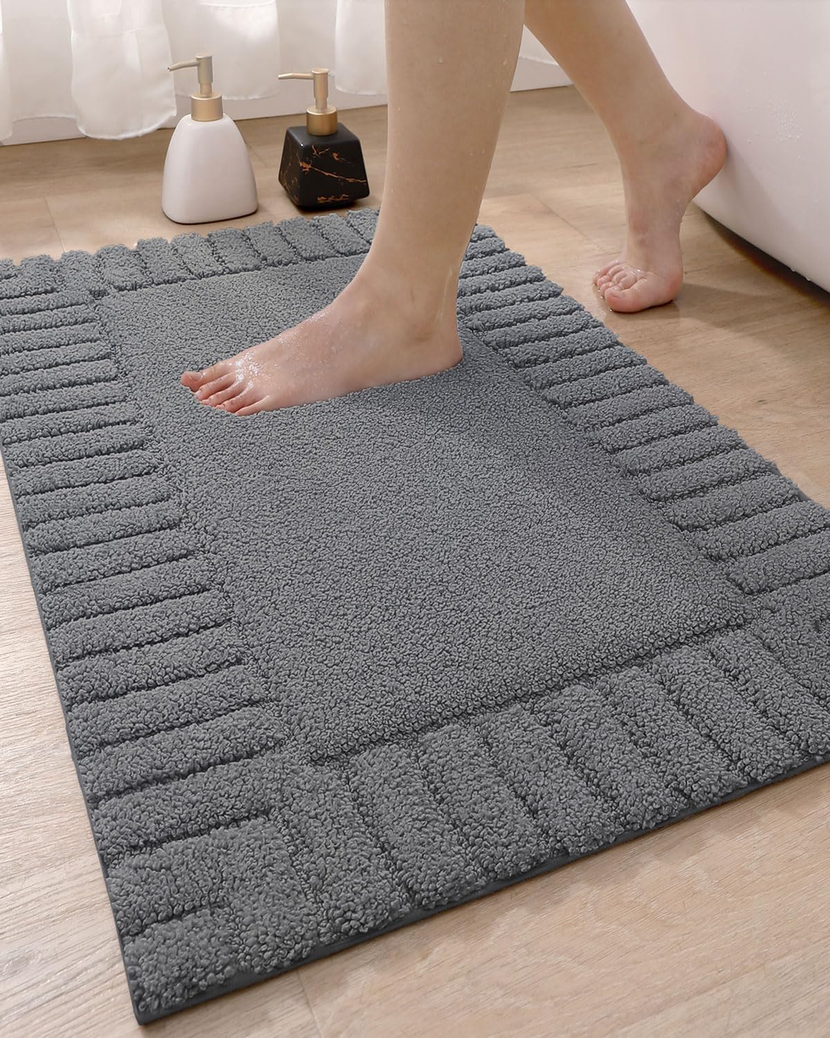 DEXI Bathroom Rugs 16"x24", Non Slip Bath Mats for Bathroom Floor, Ultra Soft and Absorbent Bath Rug Shower Carpet, Machine Washable, Dark Grey