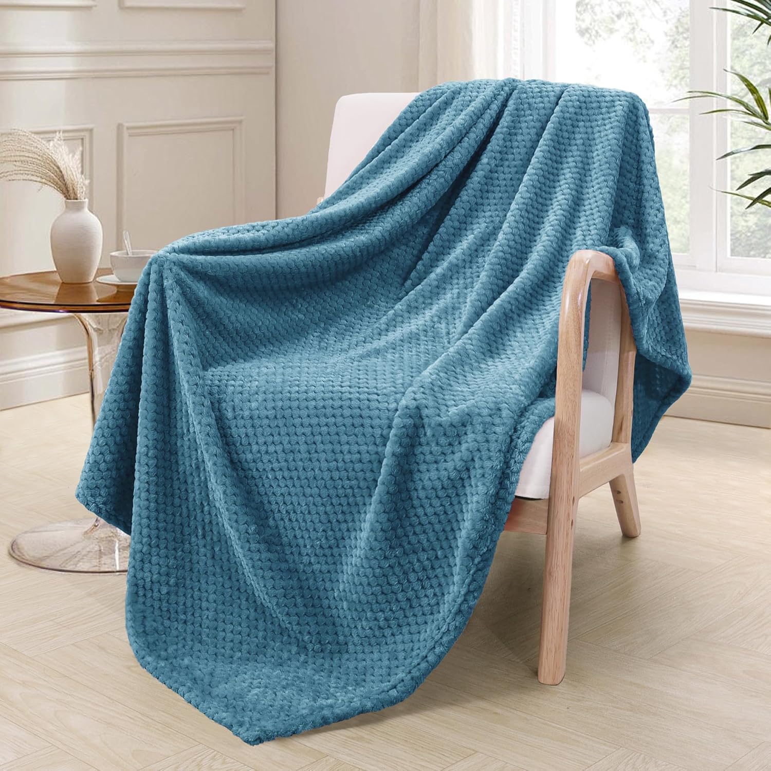 Exclusivo Mezcla Fleece Throw Blanket Extra Large, Super Soft and Warm Blankets for Couch, Sofa and Bed Waffle Textured, Cozy, Fuzzy and Lightweight (Slate Blue, 50x70 Inches)