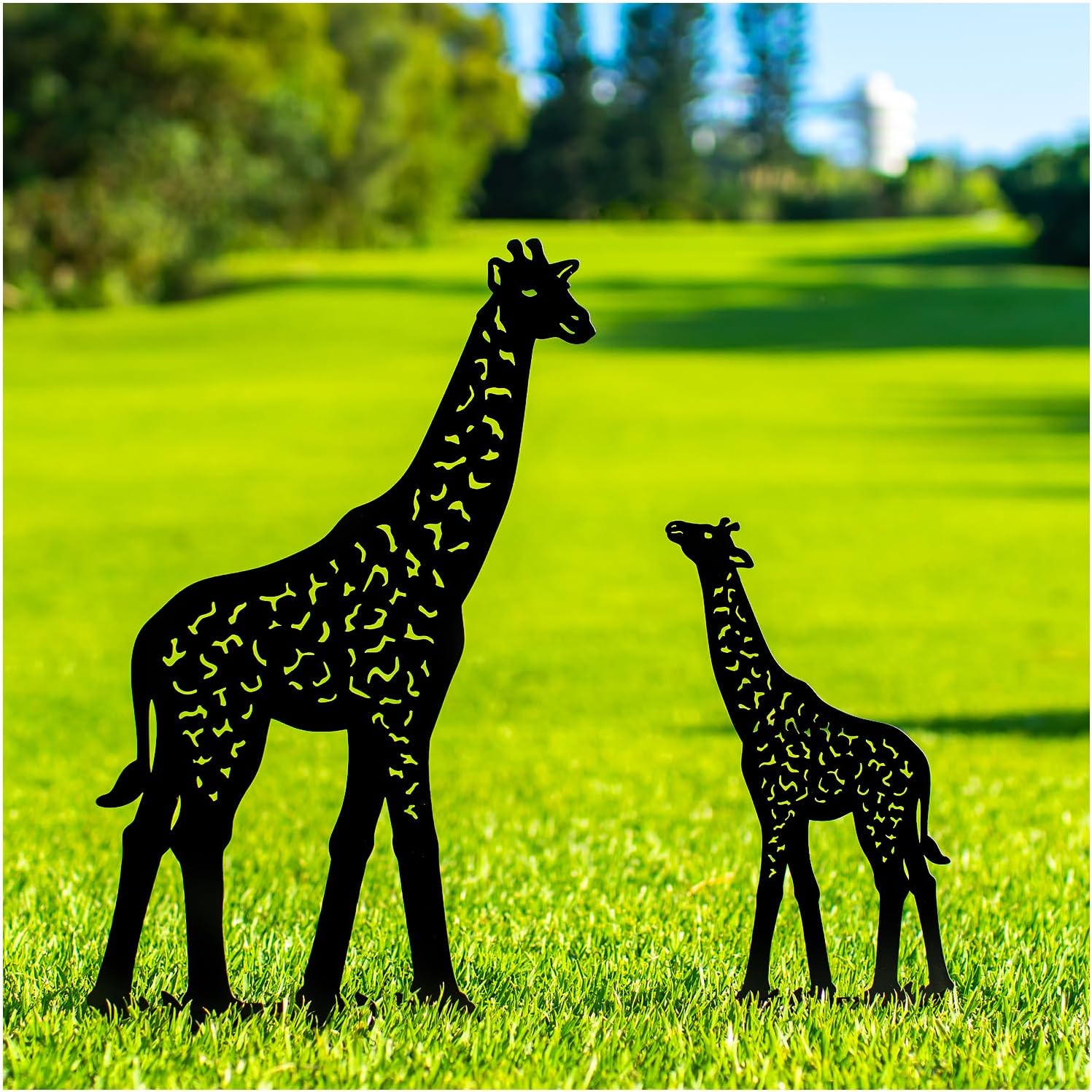 Giraffe Metal Decorative Garden Stakes Giraffe Gifts for Women Men Mom Birthday Gifts Silhouette Statues for Garden Decor, Yard Art, Patio, Outside, Lawn Ornaments, Outdoor Decorations