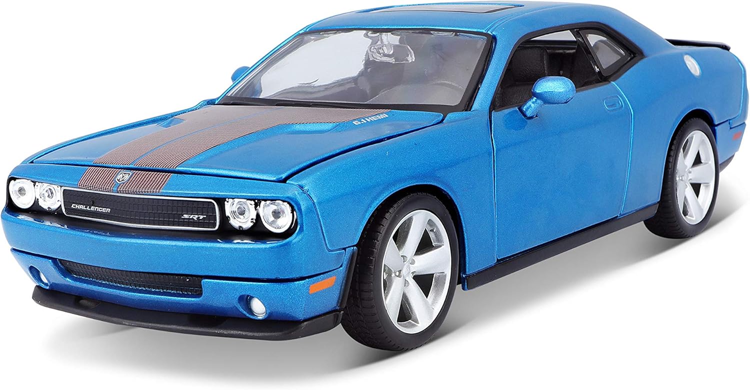 Maisto 1:24 Scale 2008 Dodge Challenger SRT8 Diecast Vehicle (COLORS VARY) , Blue