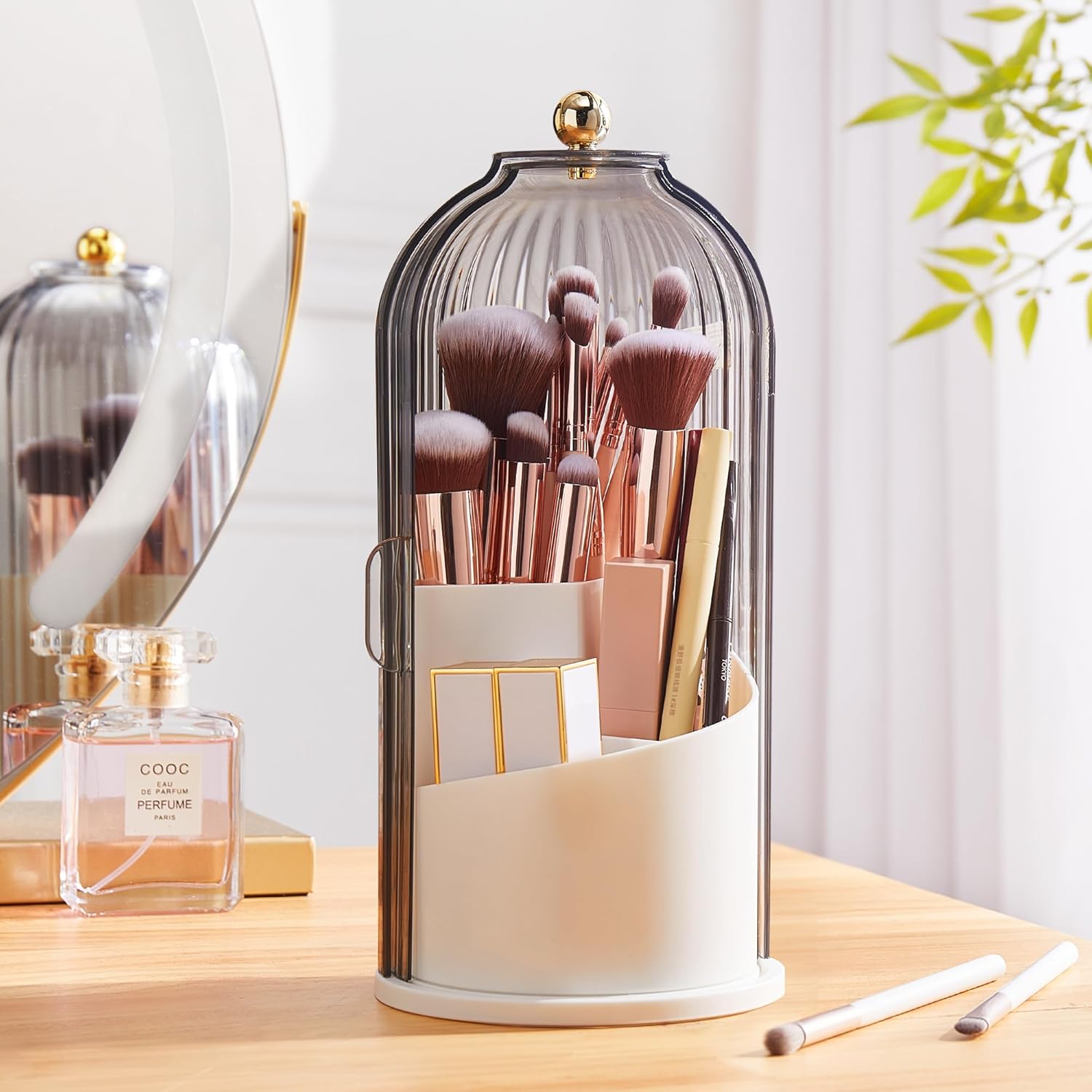 Makeup Brush Holder Organizer with Lid, Waterproof 360°Rotating Cosmetic Make Up brush Storage for Vanity, Gifts, Women