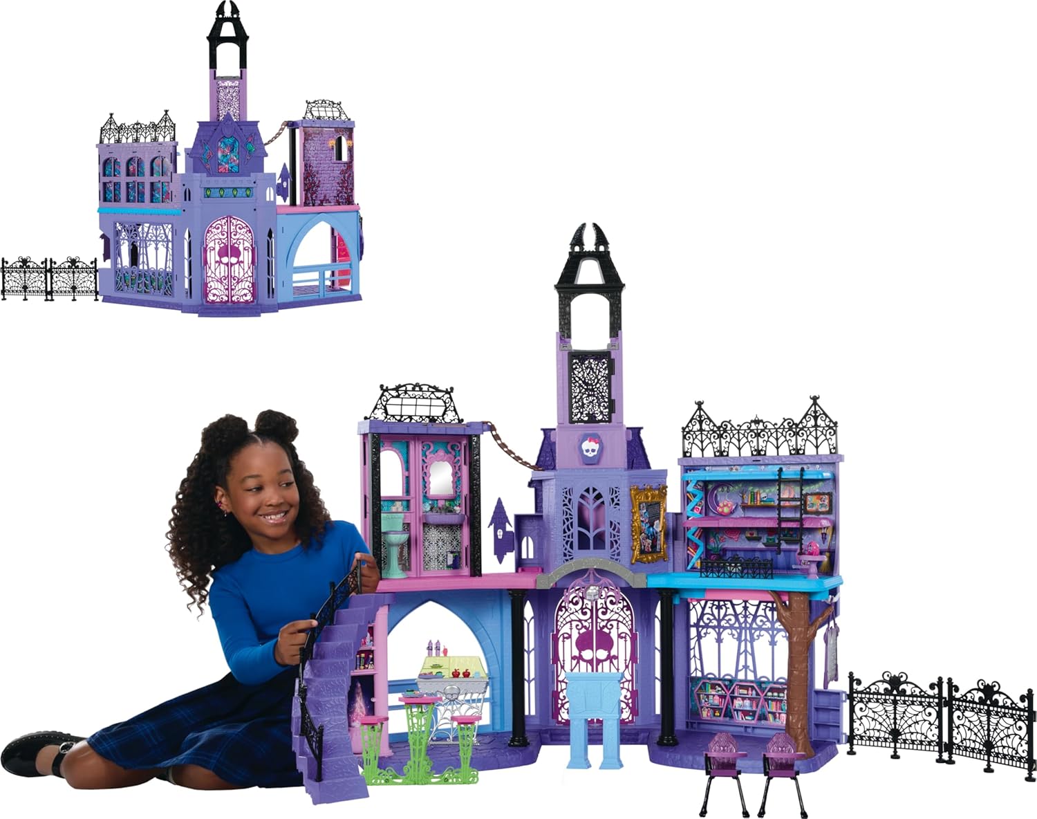 Monster High Doll House, Haunted High School Playset with 7 Play Areas & 35+ Storytelling Pieces Including Furniture & Accessories
