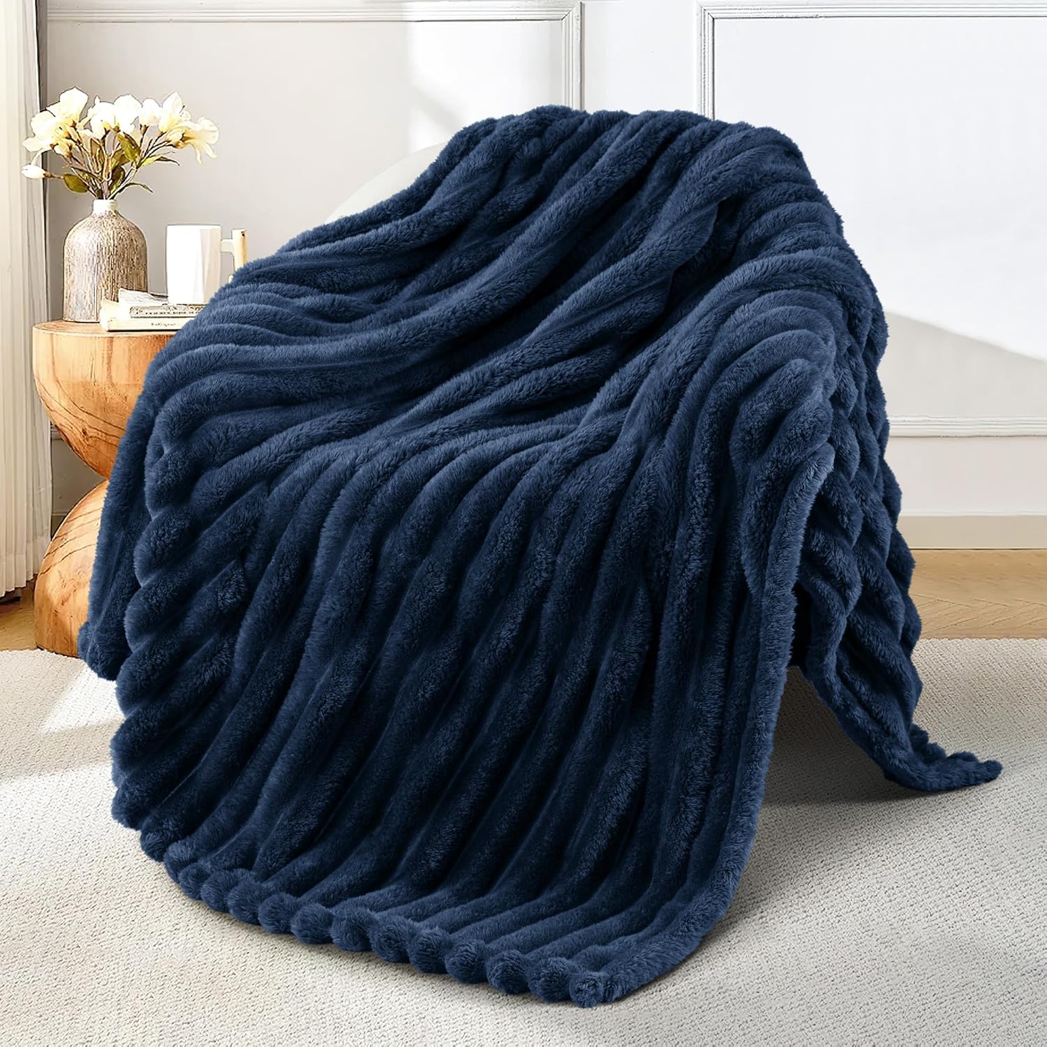 Exclusivo Mezcla Fleece Throw Blanket for Couch, Super Soft Striped Jacquard Bed Blanket, Lightweight Fuzzy Cozy for All Seasons, 50x60 Inches, Navy Blue