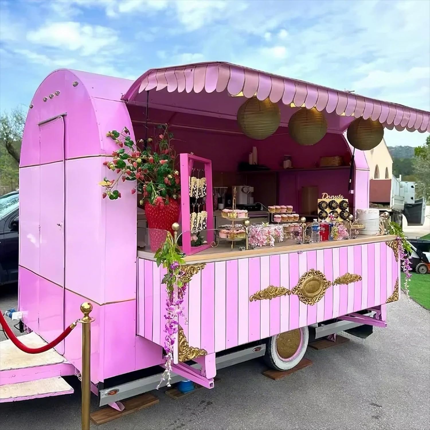 Mobile Restaurant Trailer Coffee Trucks with Fully Equipment Mobile Kitchen Trailer for Sale Hotdog Cart with Wheels Commercial