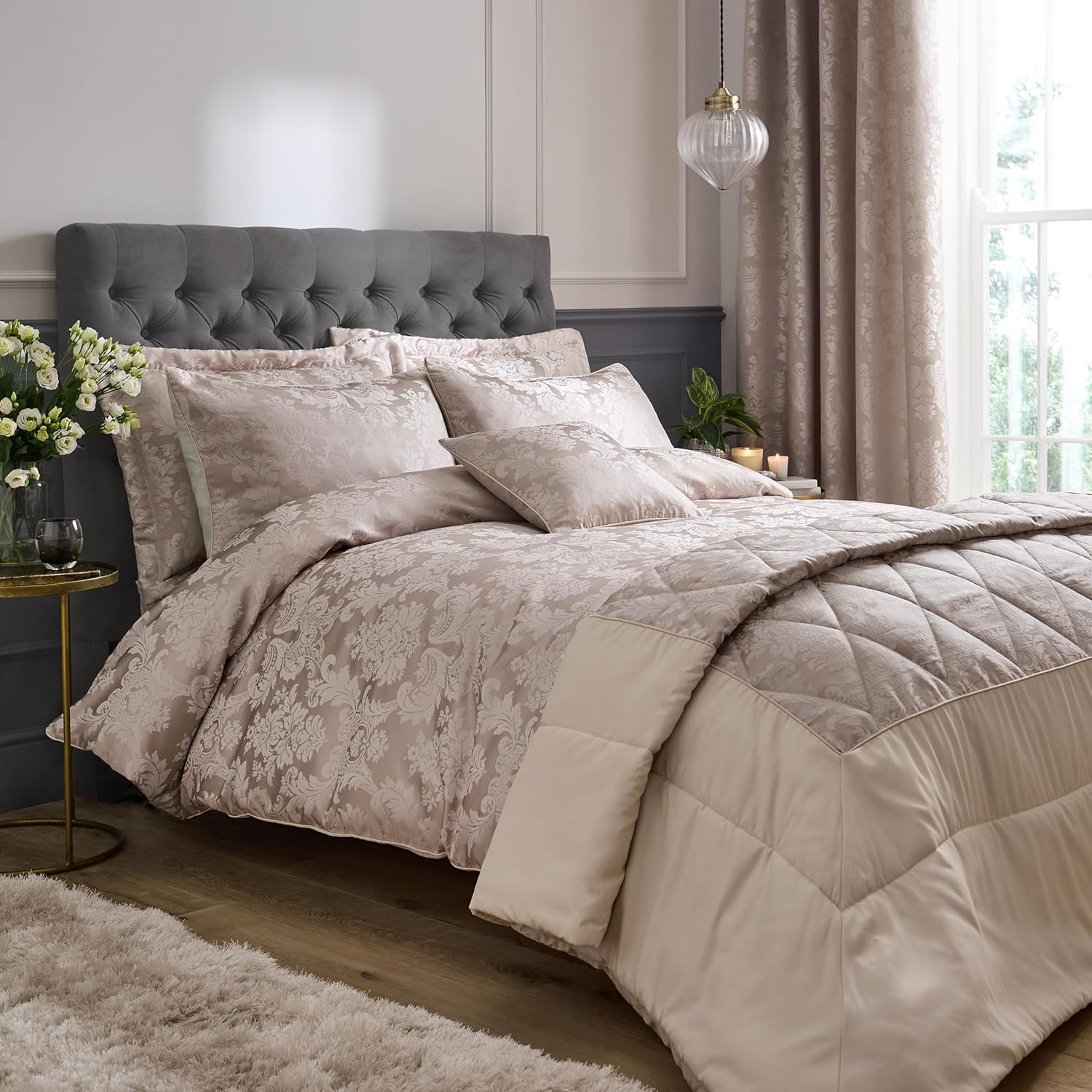 Catherine Lansfield Damask Jacquard King Duvet Cover Set with Pillowcases Champagne Gold