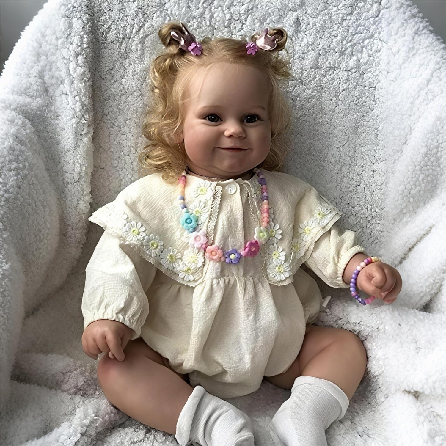 Pinky Reborn Dolls Lovely 24 inch 60 cm New Reborn Maddie Girl Doll with Rooted Blonde Hair Soft Cuddle Body Toys