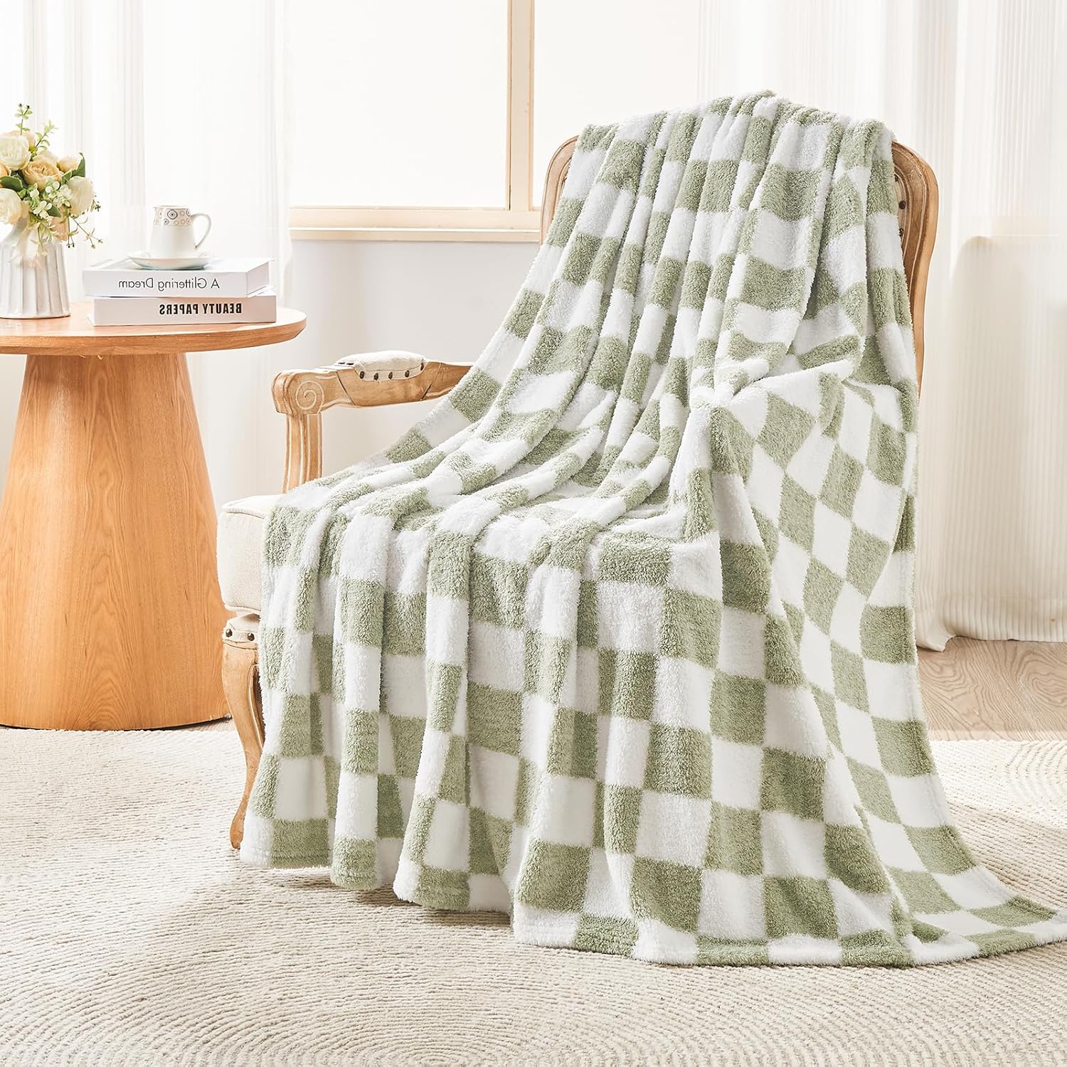 EMME Fleece Blanket Throw Blanket, Sherpa Fluffy Flannel Blanket, Checkered Blankets, Soft Warm Cozy Throw Blankets for Bed, Couch, Sofa, Armchairs, Picnic, Sage Green, 130 x 150cm