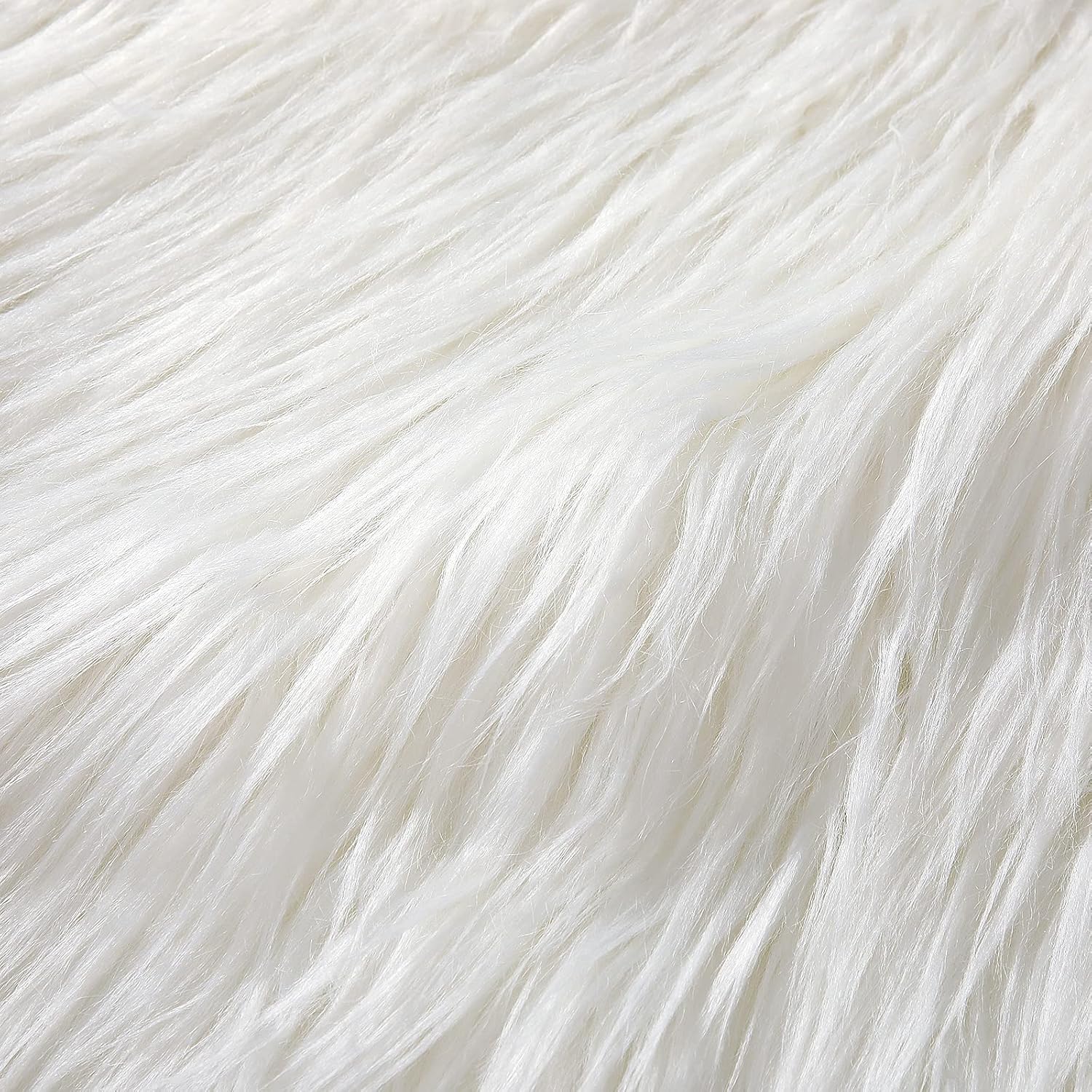 Faux Fur Fabric Christmas Fluffy Fuzzy Craft Shaggy Synthetic Plush Patch Sewing Fur Cuts for DIY Halloween Winter Costume Gnome Beard Miniature Dolls Costume Rugs Mats (White,60 x 18 Inch)