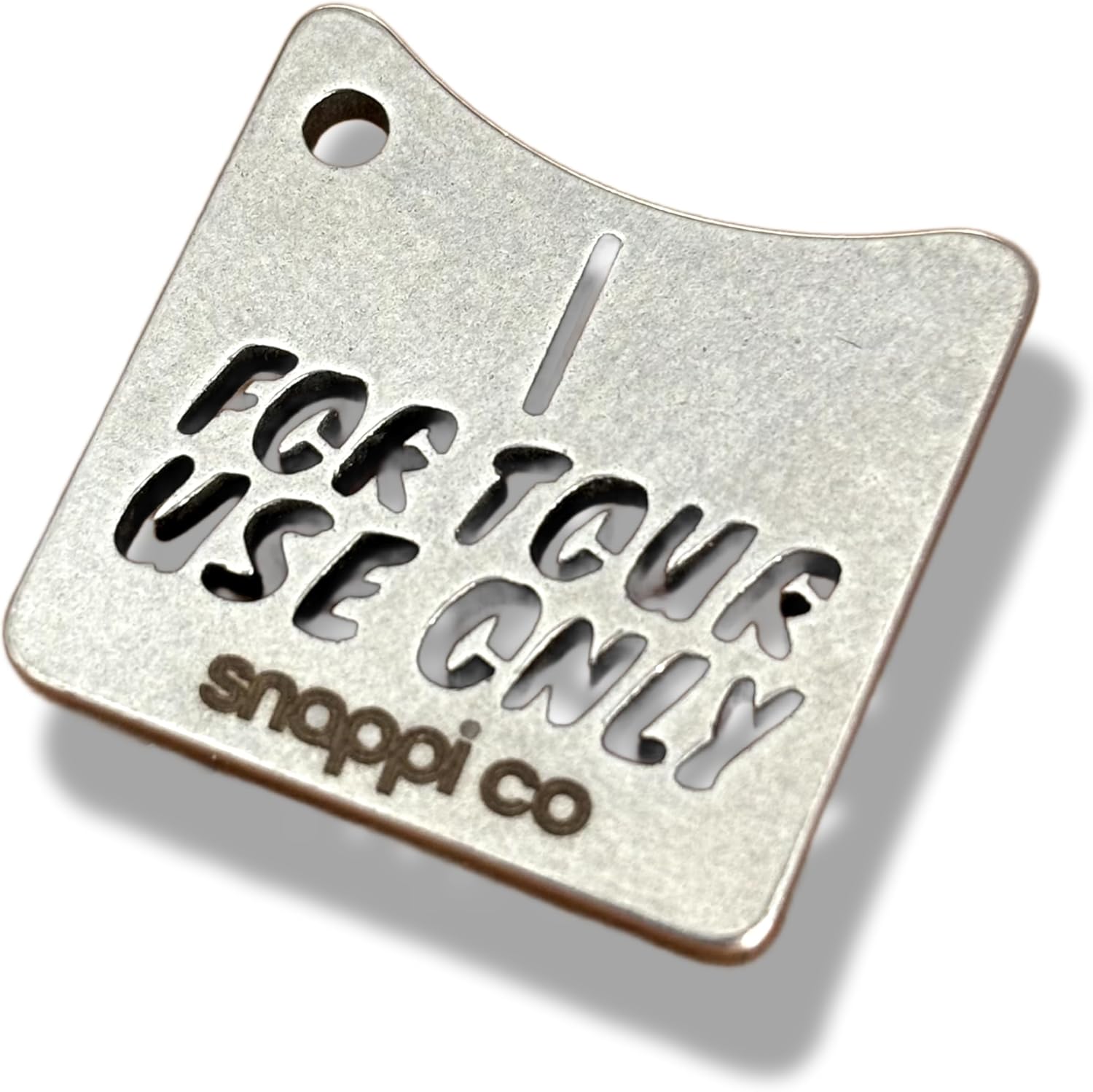 Snappi Co® Premium Golf Ball Marker | For Tour Use Only | Stainless Steel, Lightweight, Durable & Easy-to-Use | Stylish Design for Accurate Alignment on the Green