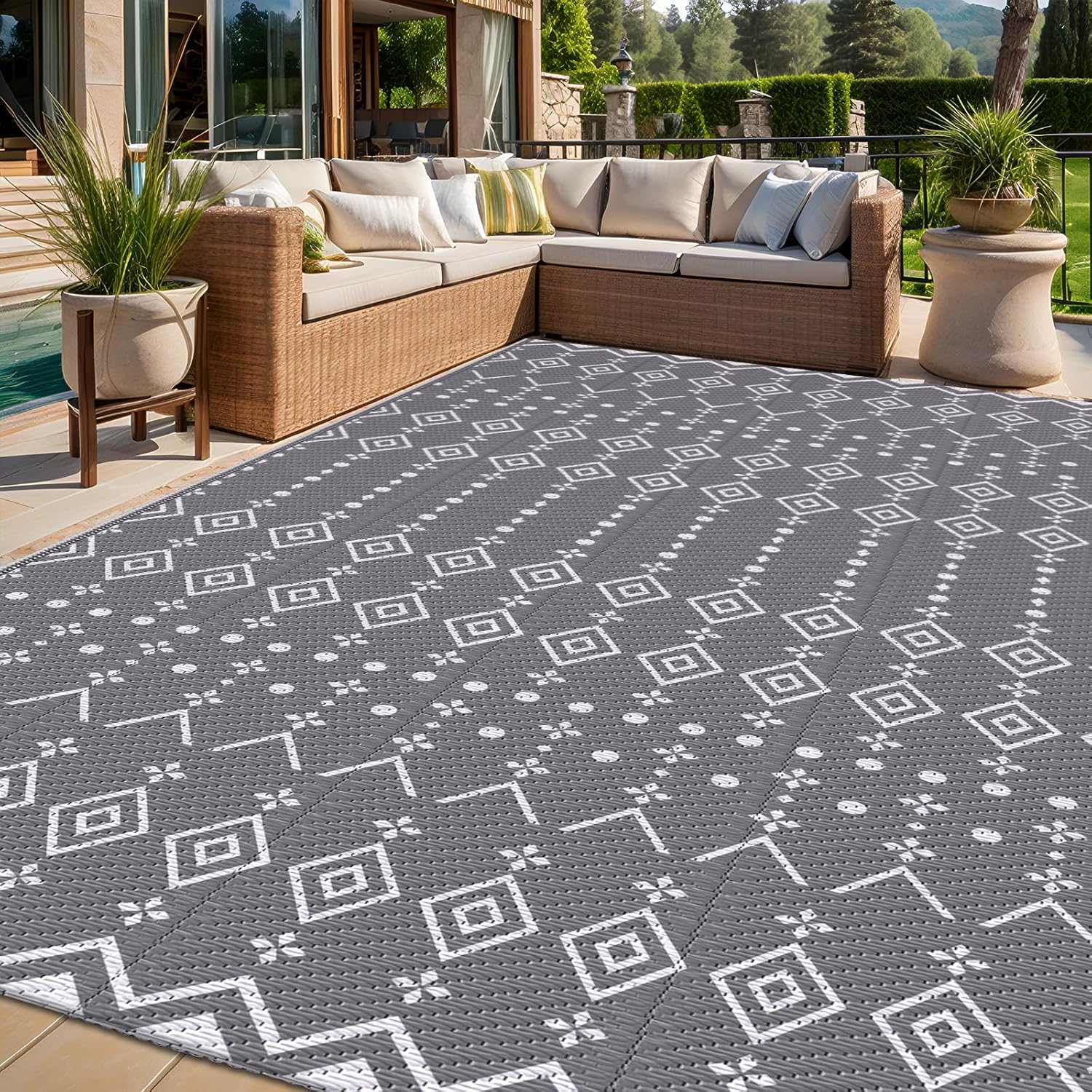 StepRite 6’ x 9’ Reversible Outdoor Rug, Waterproof Plastic Straw Rug, Patio Rug, Large Modern Area Rug Carpet, Indoor Outdoor Rugs for Camping, Porch, Deck, Balcony, Backyard, RV, Picnic(Grey)