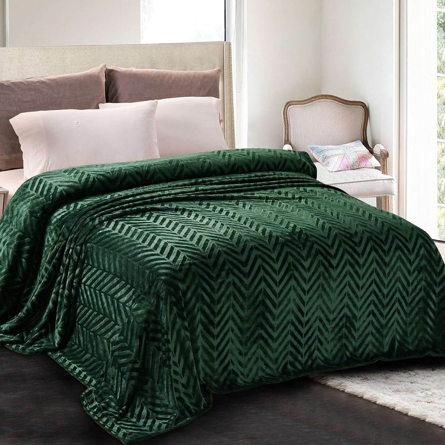 Whale Flotilla Flannel Fleece Double Size Blanket for Bed, 150x200 CM Soft Fluffy Velvet Bed Blanket with Decorative Chevron Pattern for All Season, Warm and Lightweight, Deep Green
