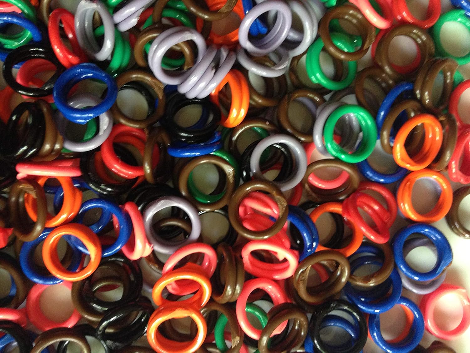 100 Pack Spiral Chicken Poultry Leg Bands Rings - #11 11/16" size - Mixed Colors