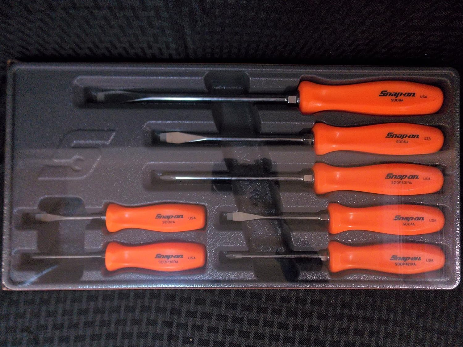 Snap-On 7 Piece Combination Screwdriver Set, 4 Flats and 3 Phillips, Part #SDDX70AO