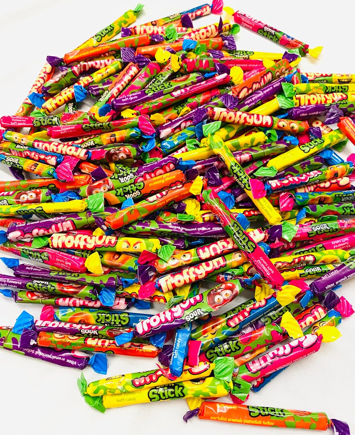 Sour Fruit Chewy Candy Sticks, 1kg, 140 Individually Wrapped Sweets, Party Bag Fillers