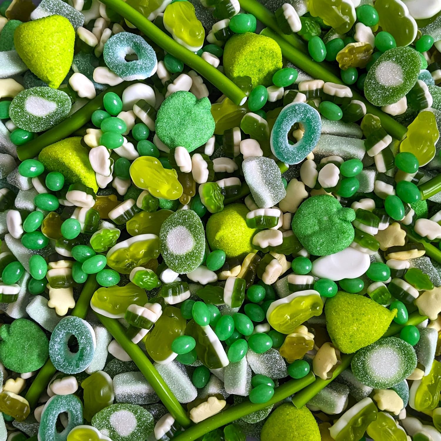 Green Sweet Mix - 750g of Pick and Mix Sweets, Includes Gummy, Jelly, Foam & Fizzy Sweets