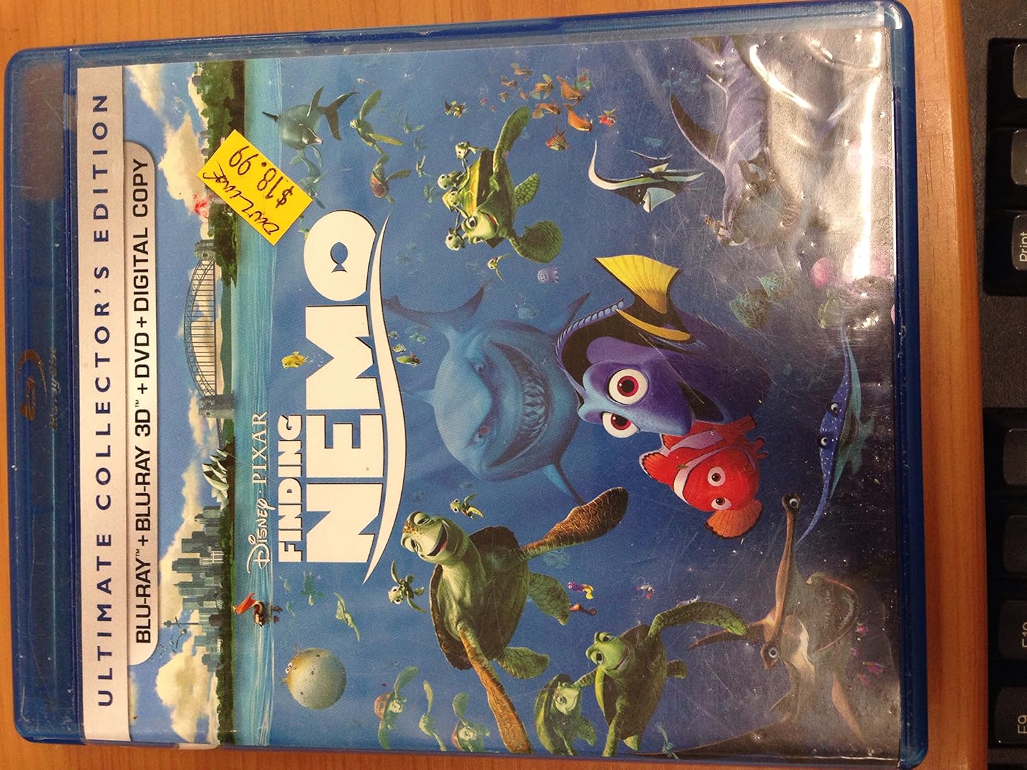 Finding Nemo (Five-Disc Ultimate Collector's Edition: Blu-ray 3D/Blu-ray/DVD + Digital Copy) [3D Blu-ray]