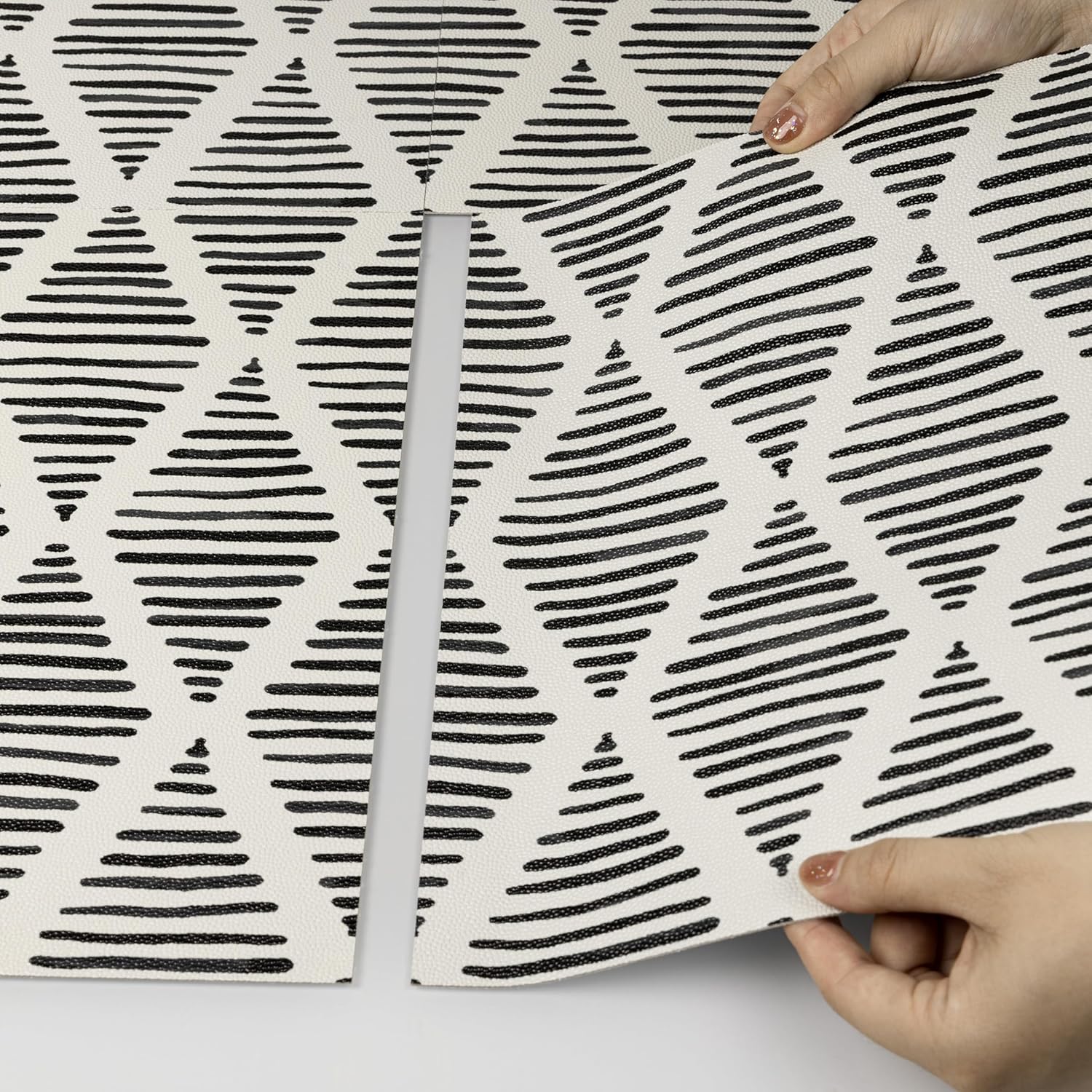 Elffloor Peel and Stick Floor Tile 10pcs - 11.8x11.8 Inch Waterproof Vinyl Flooring for Bathroom, Kitchen, Laundry, RV, Easy to Install Geometric Line Pattern, Removable Decorative Tiles