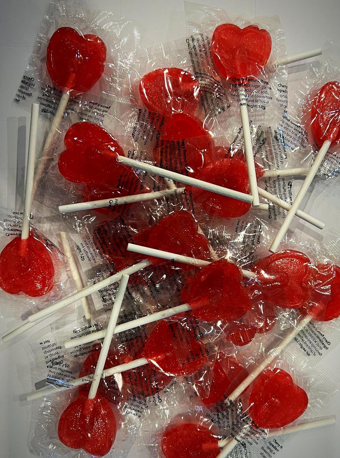 Red love heart lolly's x 25