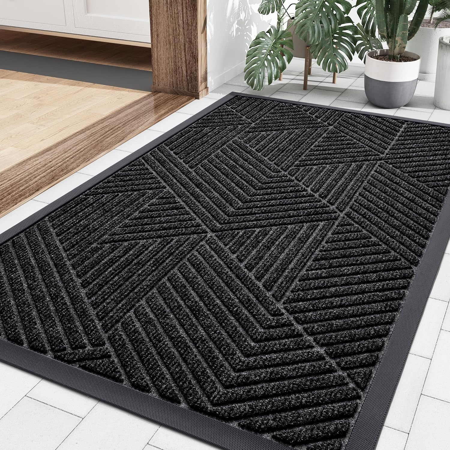smiry Door Mat, Heavy Duty Door Matts Indoor Outdoor, Dirt Trapper Easy Clean Doormat, Non Slip Floor Mat for Front Door, Entrance, 43 x 76 cm, Black